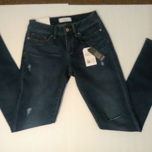 Yummie Straight Rugged Wash Jeans